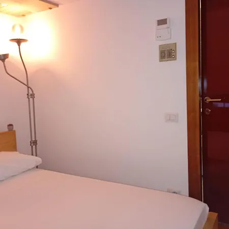 Pretty Twin Palatina Centro * トリノ